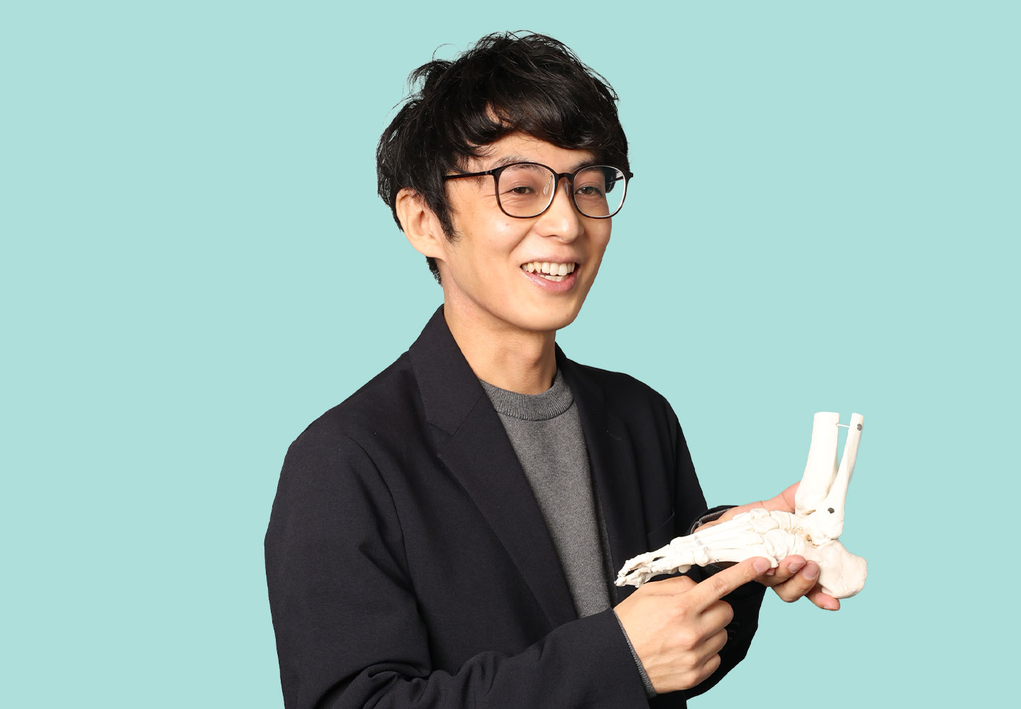 粕渕 賢志 准教授